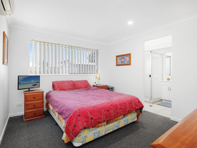 5 Kurrimine Crescent, Mountain Creek QLD 4557