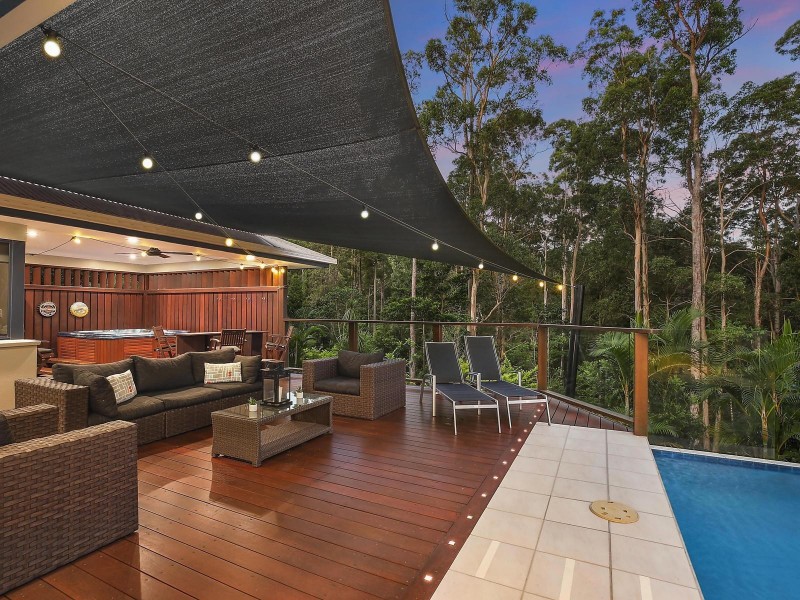 9 Anna Close, Tanawha QLD 4556