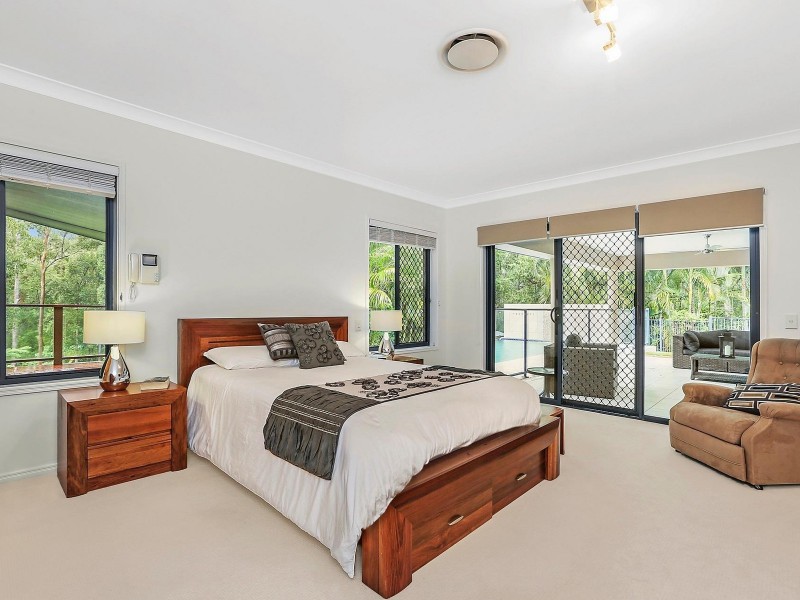 9 Anna Close, Tanawha QLD 4556