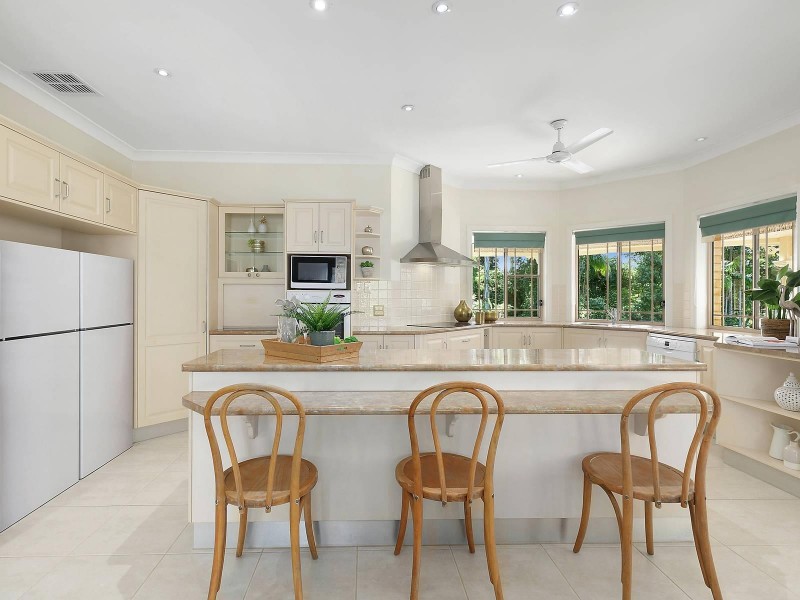 43 Parsons Road, Forest Glen QLD 4556