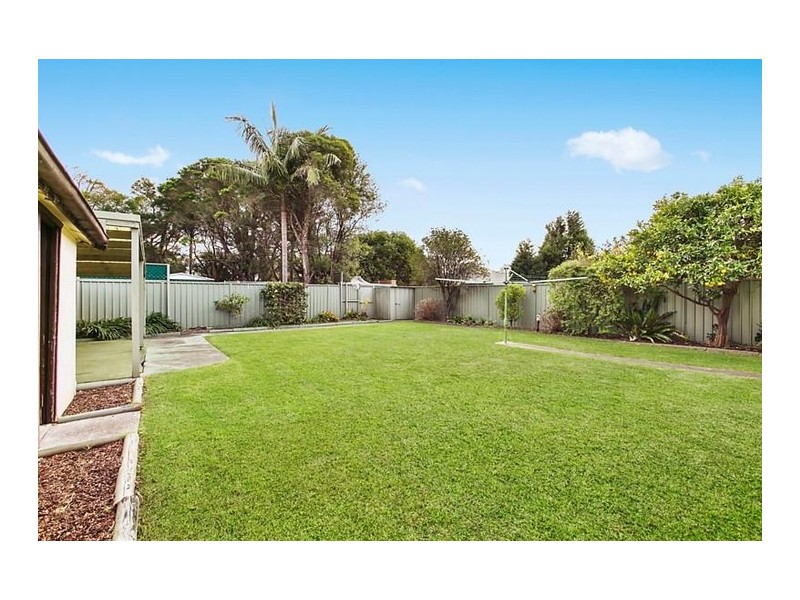 69 Cambrai Avenue, Engadine NSW 2233