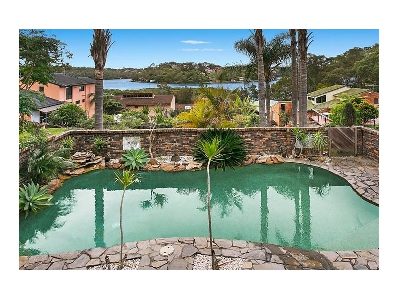 99 Bignell Street, Illawong NSW 2234