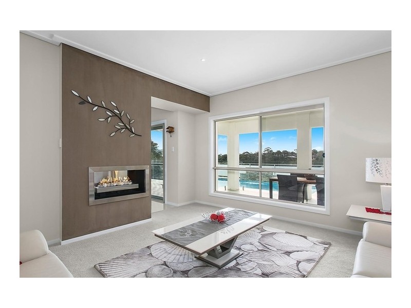 10 Treborth Place, Menai NSW 2234