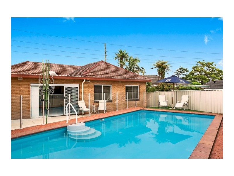 264 Woronora Road, Engadine NSW 2233