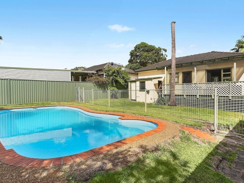 182 Cooriengah Heights Road, Engadine NSW 2233