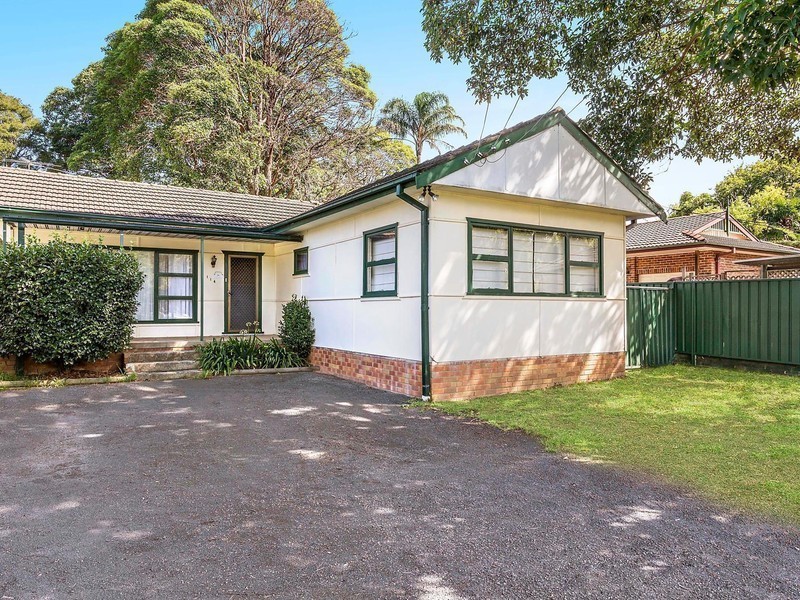 114 Anzac Avenue, Engadine NSW 2233
