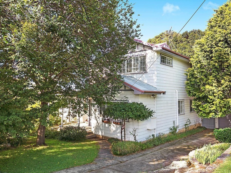 1 Higgerson Avenue, Engadine NSW 2233