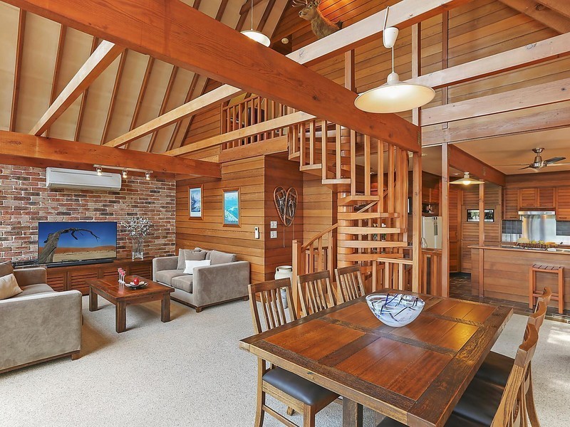 15 Glade Place, Engadine NSW 2233