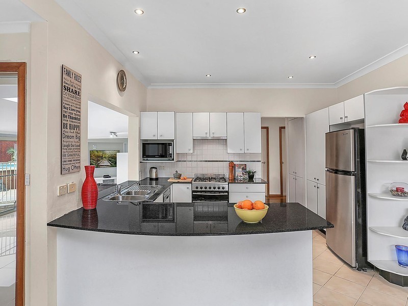 282 Woronora Road, Engadine NSW 2233