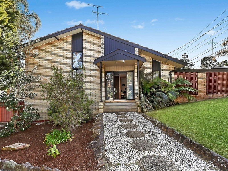 11 Awatea Place, Engadine NSW 2233