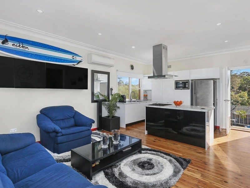 31 Wollybutt Road, Engadine NSW 2233