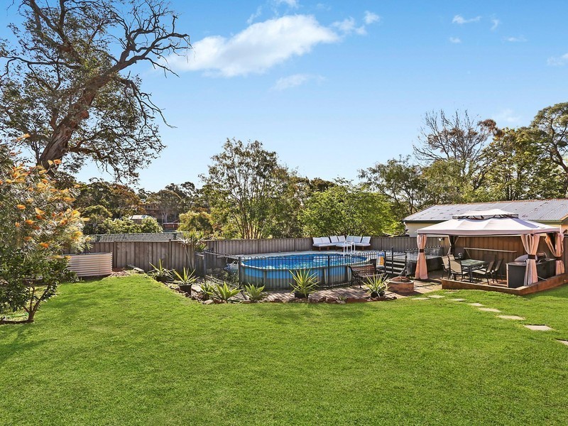 31 Wollybutt Road, Engadine NSW 2233