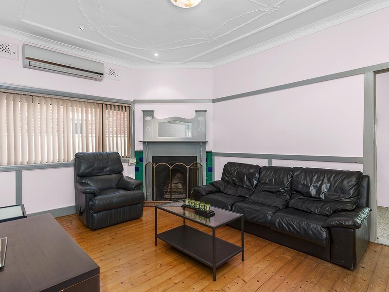 942 Punchbowl Road, Punchbowl NSW 2196