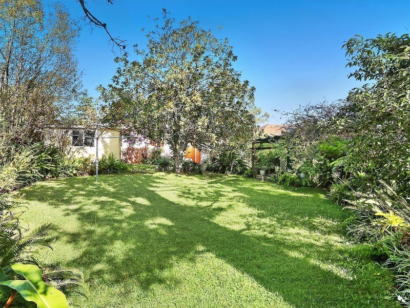 33 Engadine Avenue, Engadine NSW 2233