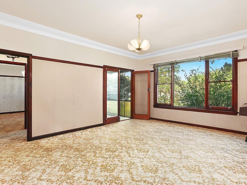 33 Engadine Avenue, Engadine NSW 2233