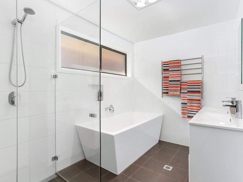 13 Warrangarree Drive, Woronora Heights NSW 2233