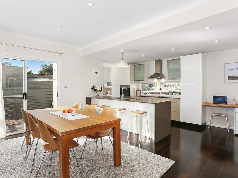 14 Tobruk Avenue, Engadine NSW 2233