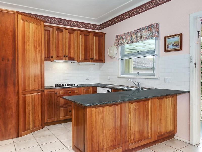 56 Parklands Avenue, Heathcote NSW 2233