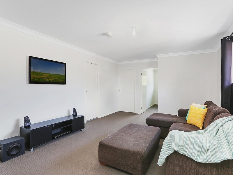 32B Cambrai Avenue, Engadine NSW 2233