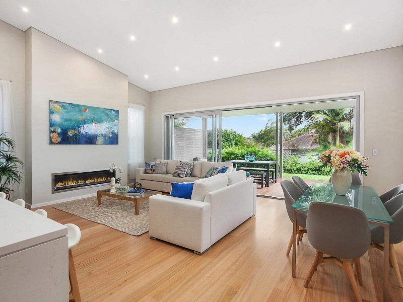 42 Jacana Grove, Heathcote NSW 2233