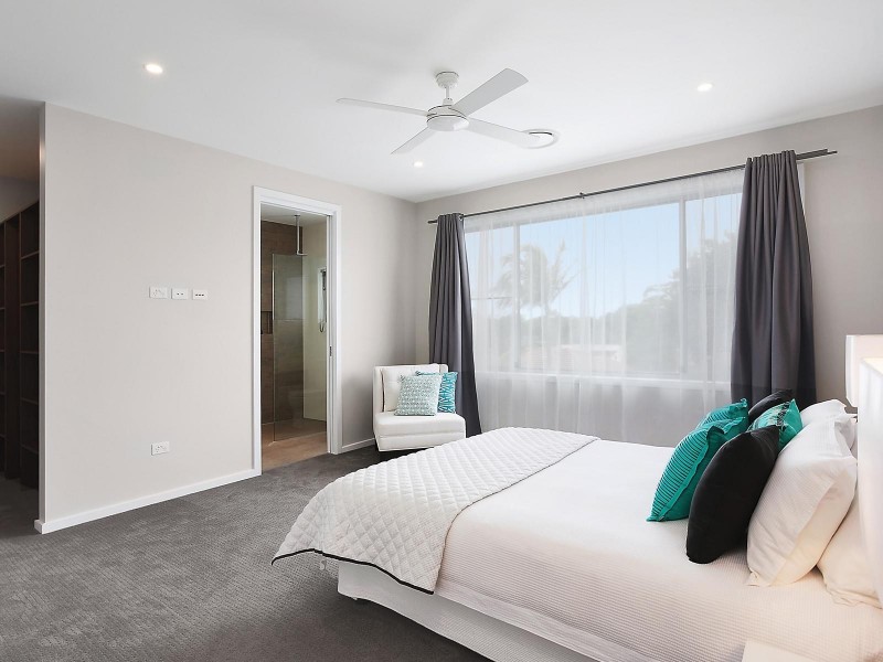 42 Jacana Grove, Heathcote NSW 2233