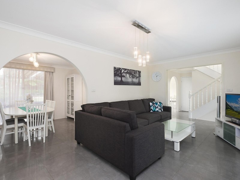 80 The Woods Circuit, Menai NSW 2234