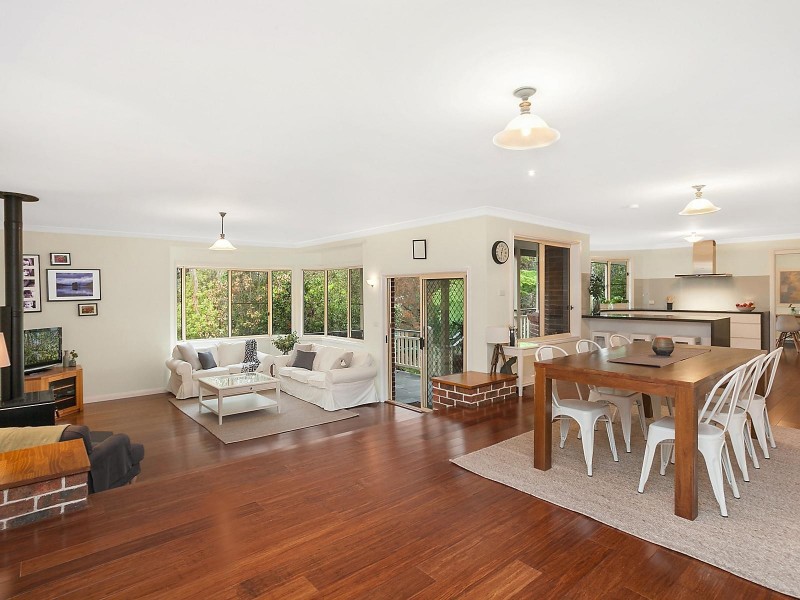 6 Jaeger Place, Woronora Heights NSW 2233