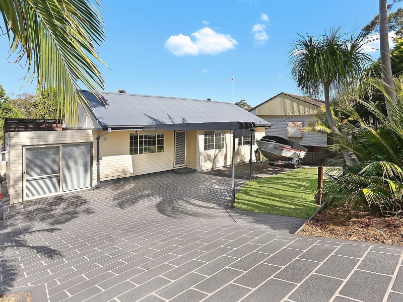 88 Cooriengah Heights Road, Engadine NSW 2233