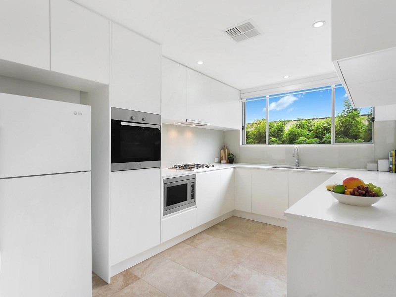 2/237 Burraneer Bay Road, Caringbah South NSW 2229