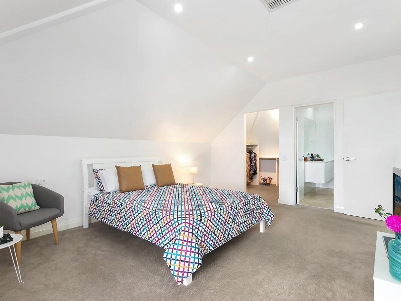 2/237 Burraneer Bay Road, Caringbah South NSW 2229