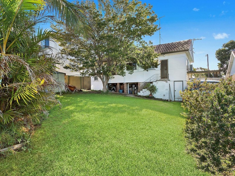 92 Caldarra Avenue, Engadine NSW 2233