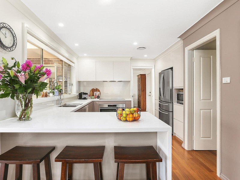 11 Pelican Place, Woronora Heights NSW 2233