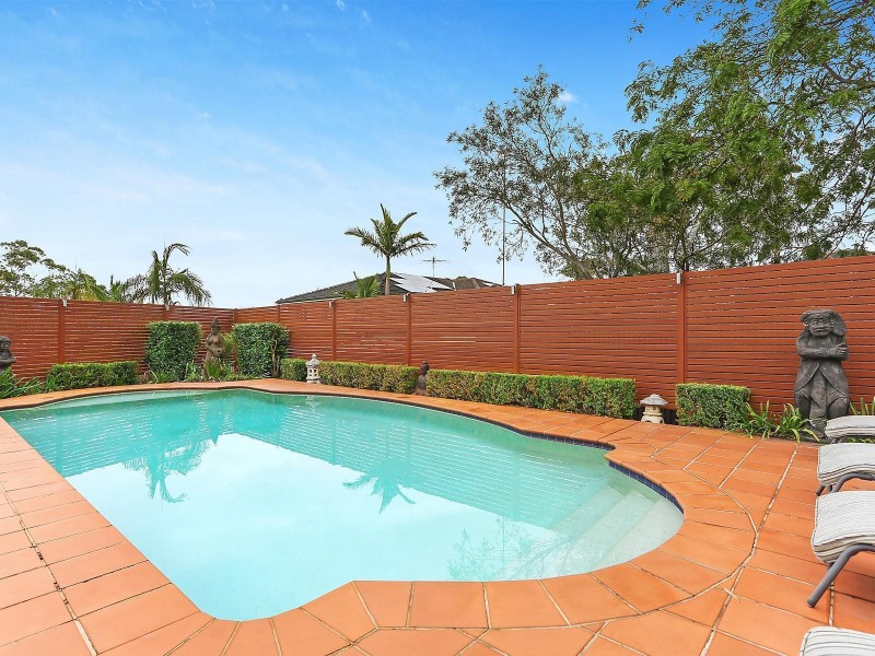 11 Pelican Place, Woronora Heights NSW 2233