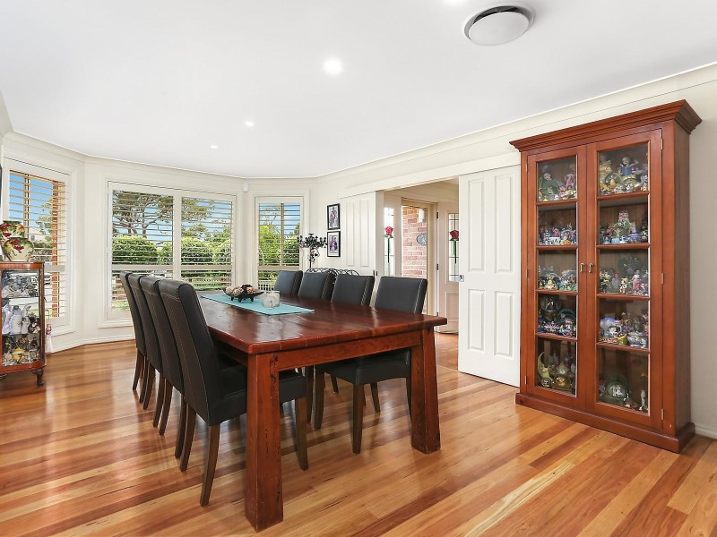 11 Pelican Place, Woronora Heights NSW 2233