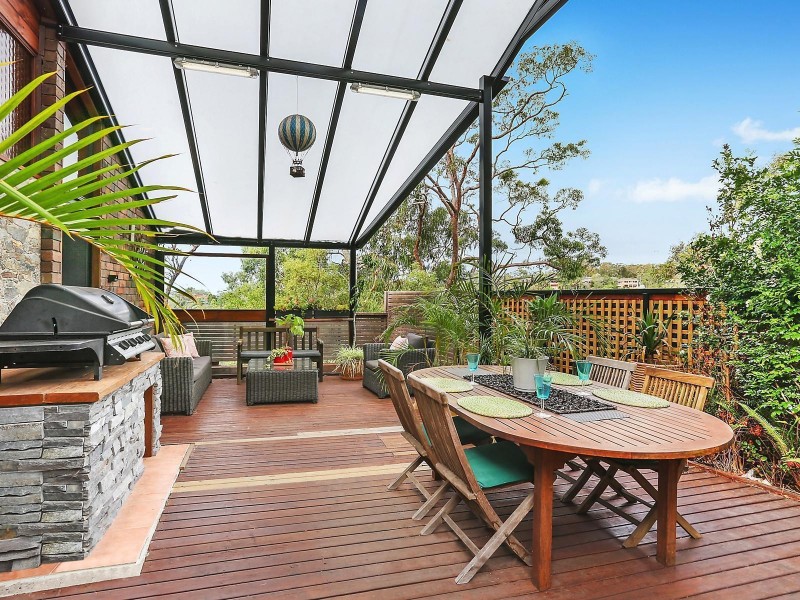 7 Canobolas Place, Yarrawarrah NSW 2233