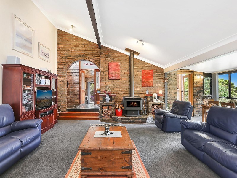 7 Canobolas Place, Yarrawarrah NSW 2233