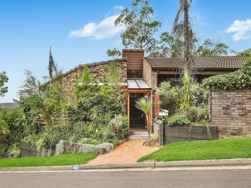 7 Canobolas Place, Yarrawarrah NSW 2233