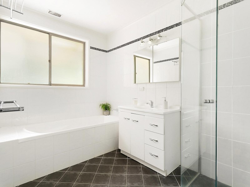 19 Lochiel Road, Engadine NSW 2233