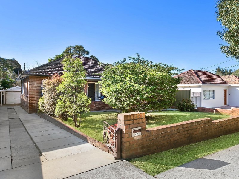 429 President Avenue, Kirrawee NSW 2232