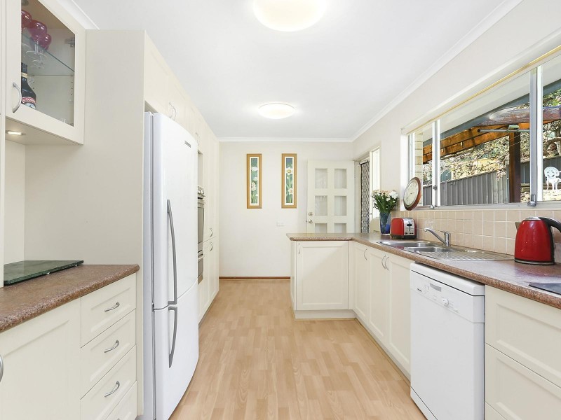 40 Sladden Road, Yarrawarrah NSW 2233