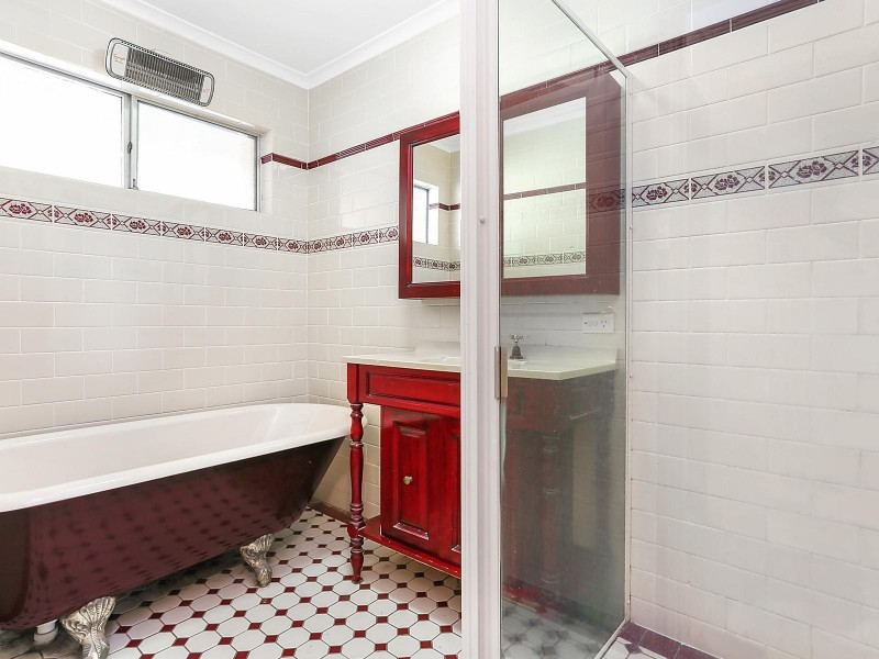 40 Sladden Road, Yarrawarrah NSW 2233