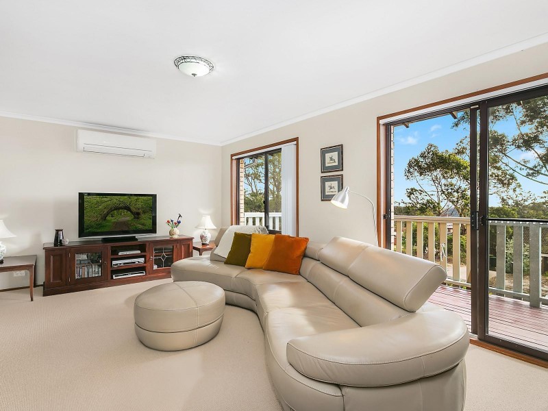 8 Banjo Street, Heathcote NSW 2233