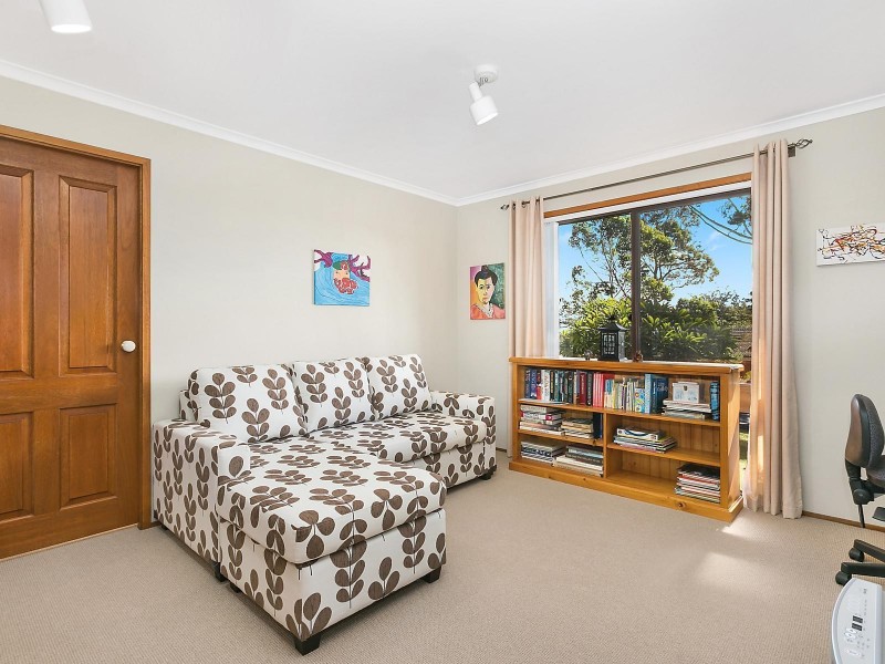 8 Banjo Street, Heathcote NSW 2233