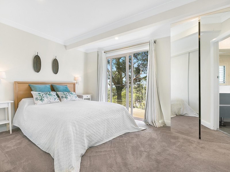 28 Bridgeview Road, Yarrawarrah NSW 2233