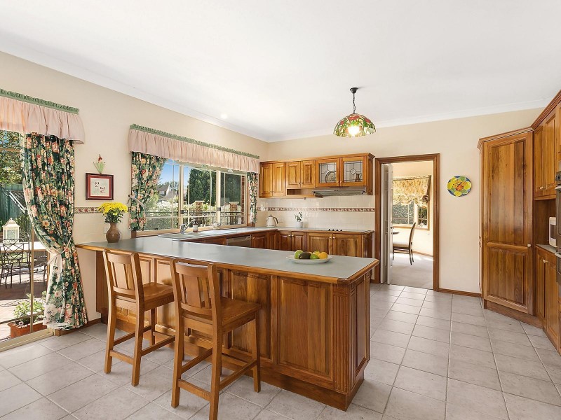 1 Pelican Place, Woronora Heights NSW 2233