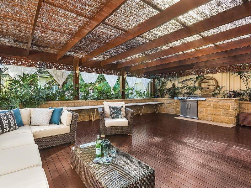 15 Tecoma Street, Heathcote NSW 2233