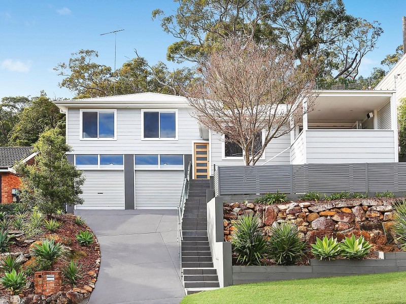 18 Electra Street, Heathcote NSW 2233