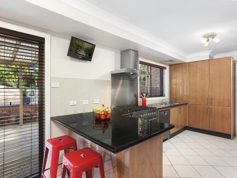 72 Warrangarree Drive, Woronora Heights NSW 2233