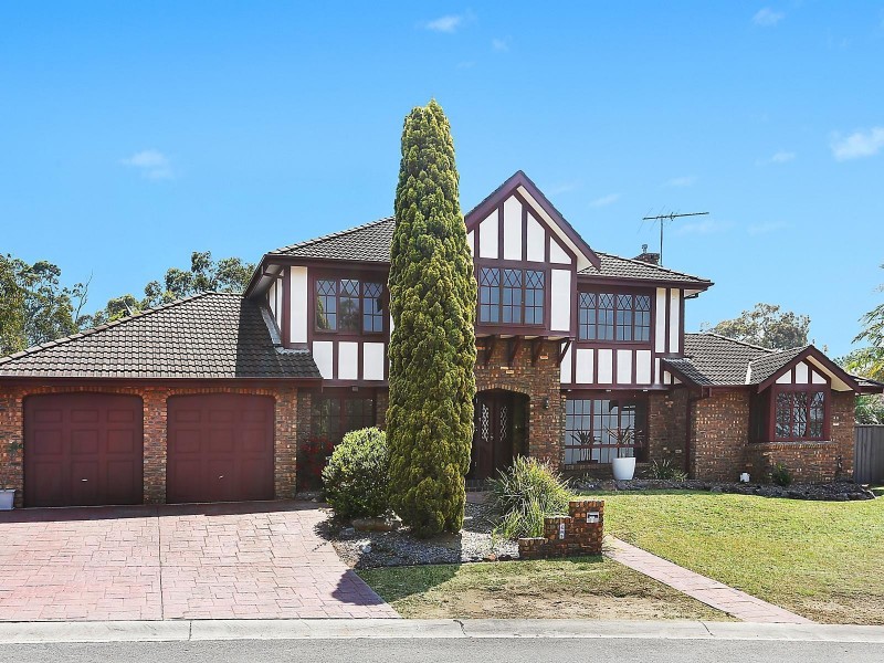 1 Dotterel Place, Woronora Heights NSW 2233