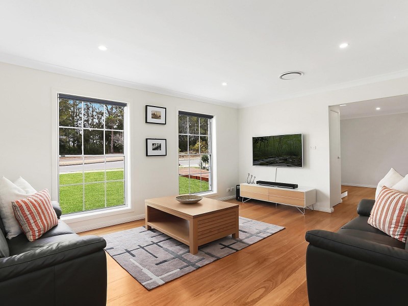 52 Willaroo Avenue, Woronora Heights NSW 2233